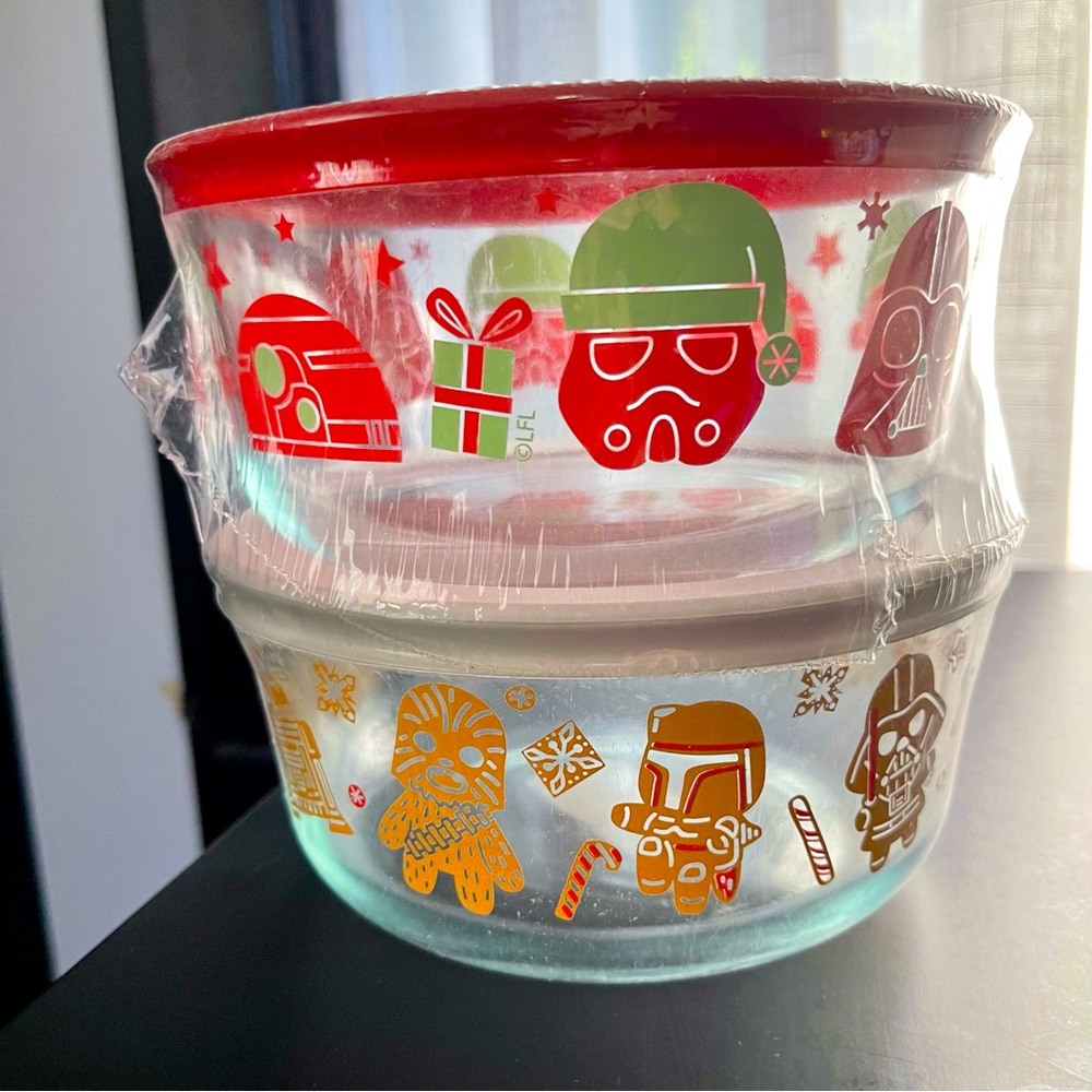 Star Wars Special Edition Pyrex Round Decorated Glass Storage Holiday Set